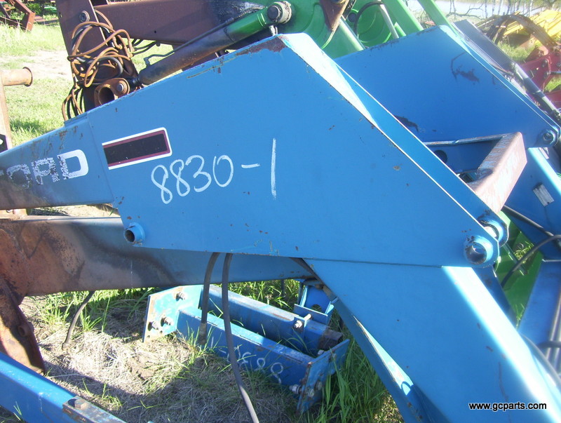 FORD 7413 LOADER FRAME ONLY